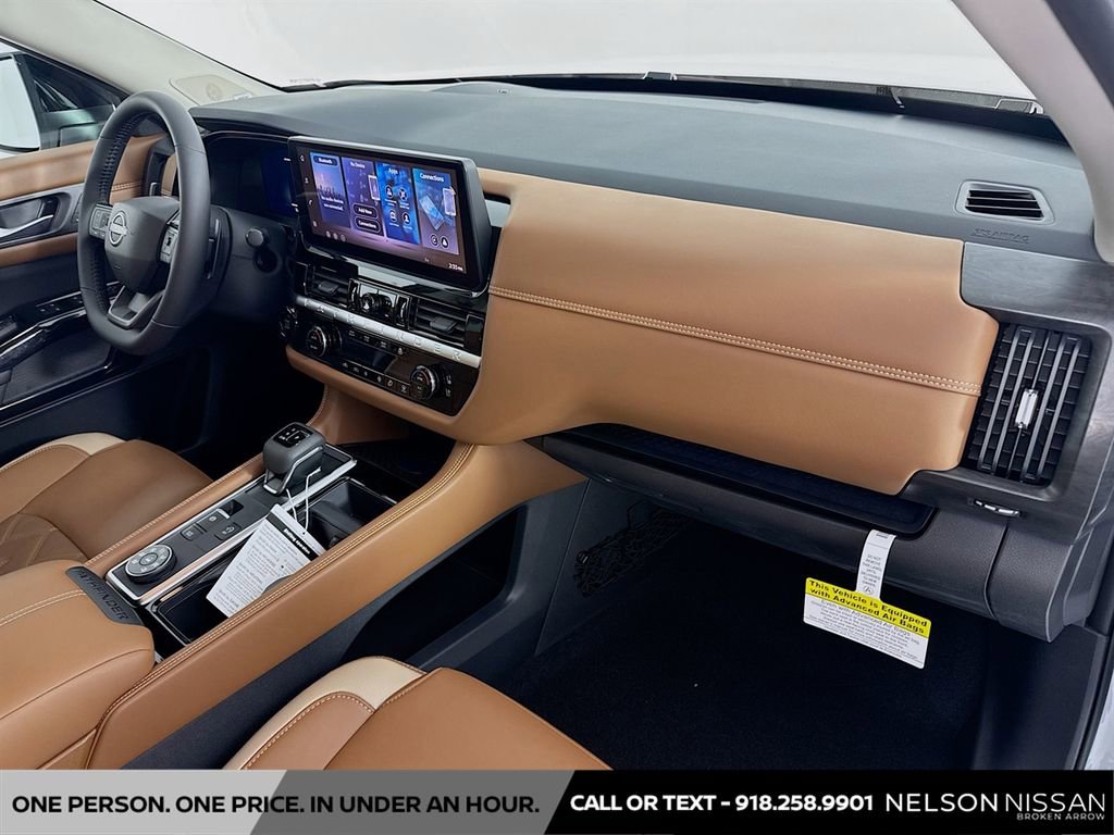 New 2026 Nissan Pathfinder Platinum image 31