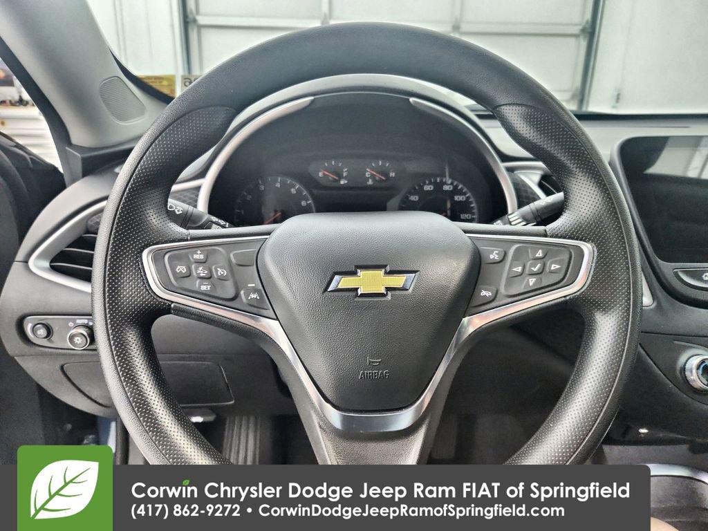 Used 2025 Chevrolet Malibu LT image 22