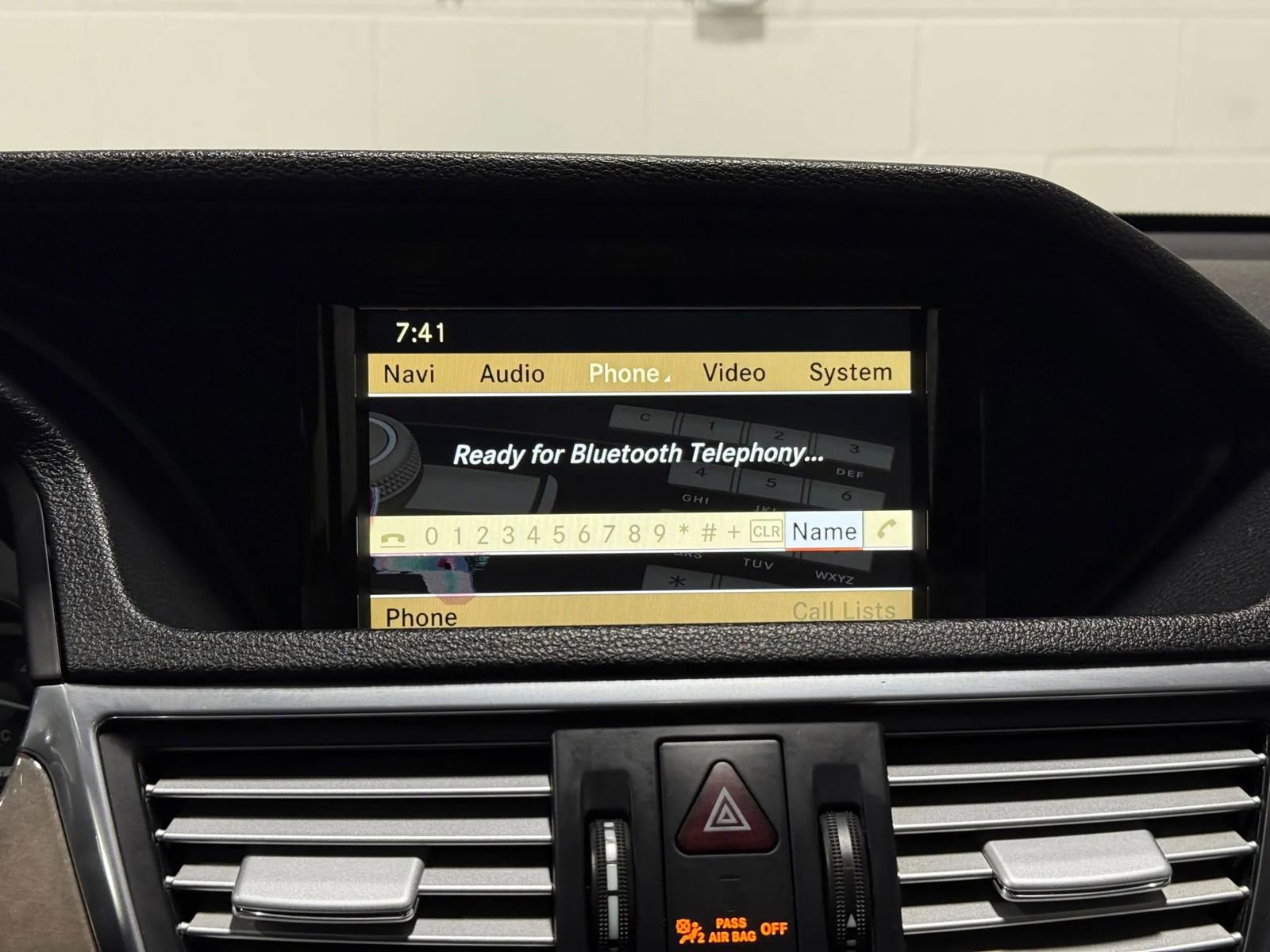 Used 2010 Mercedes-Benz E 350 E 350 4MATIC Sedan 4D image 32