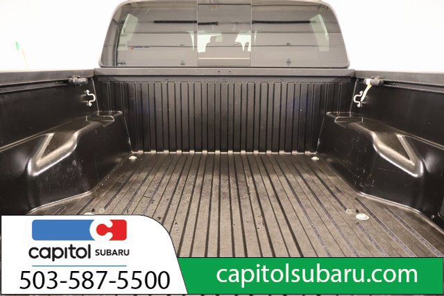 Used 2022 Toyota Tacoma TRD Off-Road w/ Technology Package AWD/4WD image 26