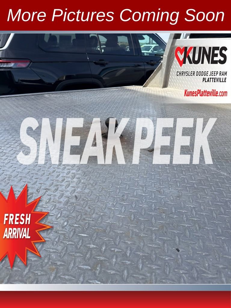 Used 2015 RAM 3500 Tradesman w/ Chrome Appearance Group image 12