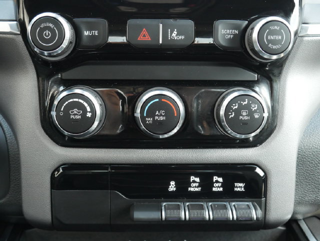 Used 2026 RAM 1500 Big Horn AWD/4WD image 18