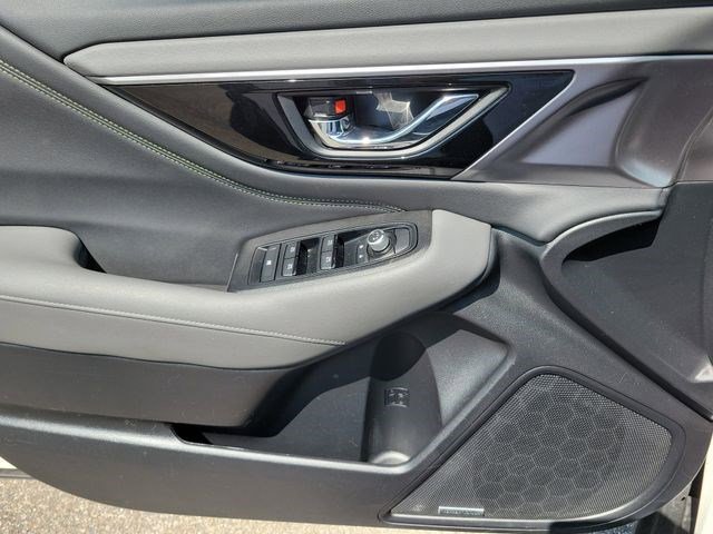 Used 2024 Subaru Outback Onyx Edition image 19
