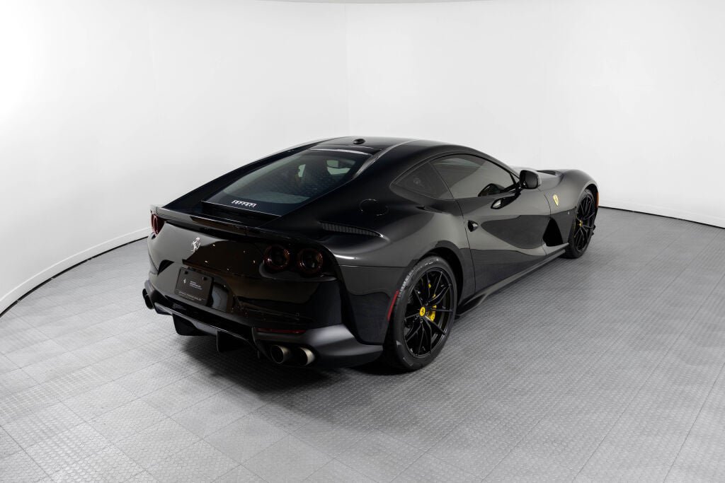 Certified 2019 Ferrari 812 Superfast RWD image 2