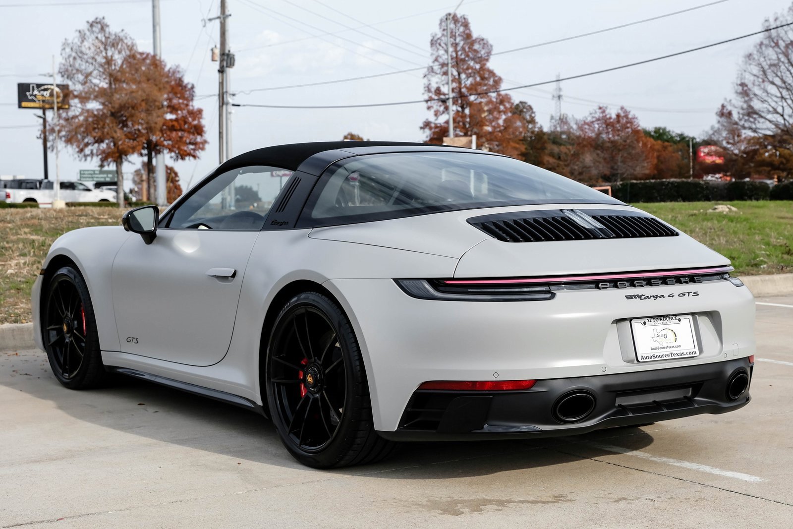 Used 2023 Porsche 911 Targa 4 GTS image 15