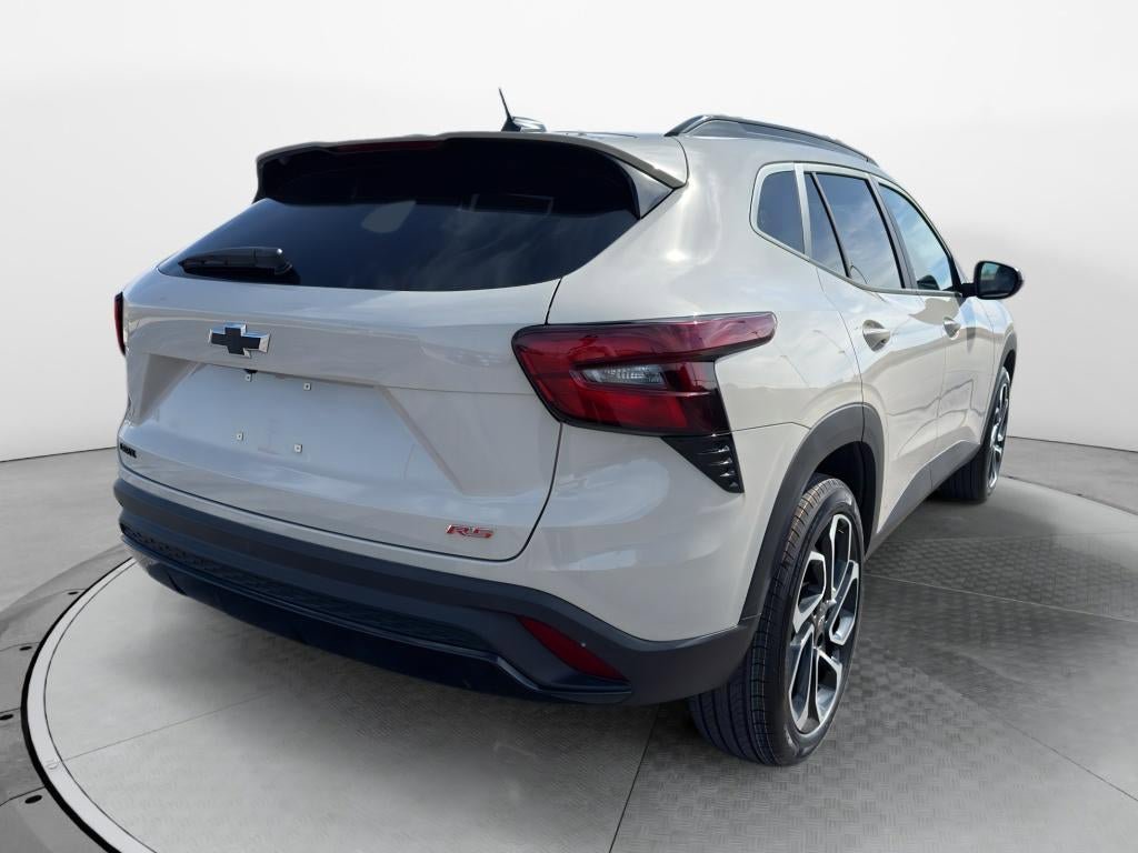 New 2026 Chevrolet Trax RS w/ Driver Confidence Package FWD image 5