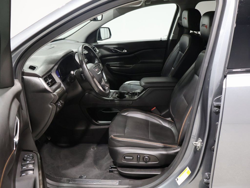 Used 2022 GMC Acadia AT4 image 4