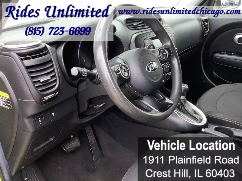 Used 2015 Kia Soul + FWD image 13