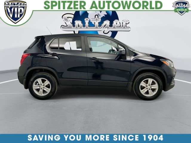 Used 2021 Chevrolet Trax LS w/ Tint and Cruise Package image 12