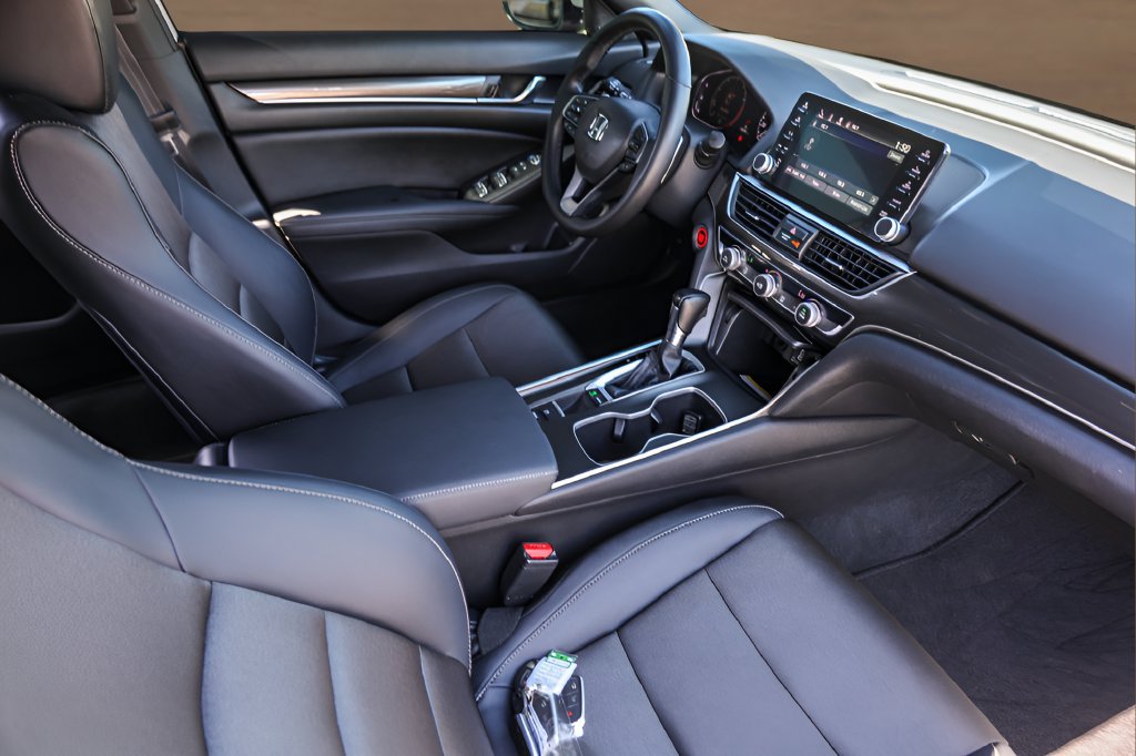 Used 2019 Honda Accord Sport image 30