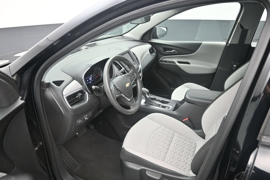 Used 2024 Chevrolet Equinox LS FWD image 10
