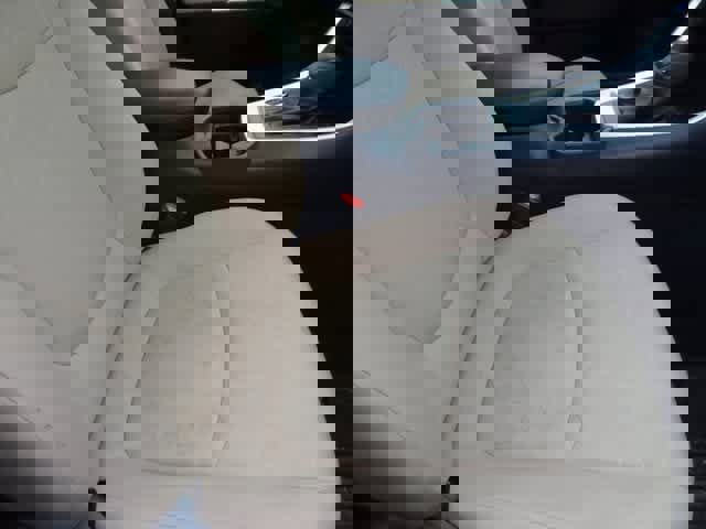 Used 2020 Toyota RAV4 XLE image 22