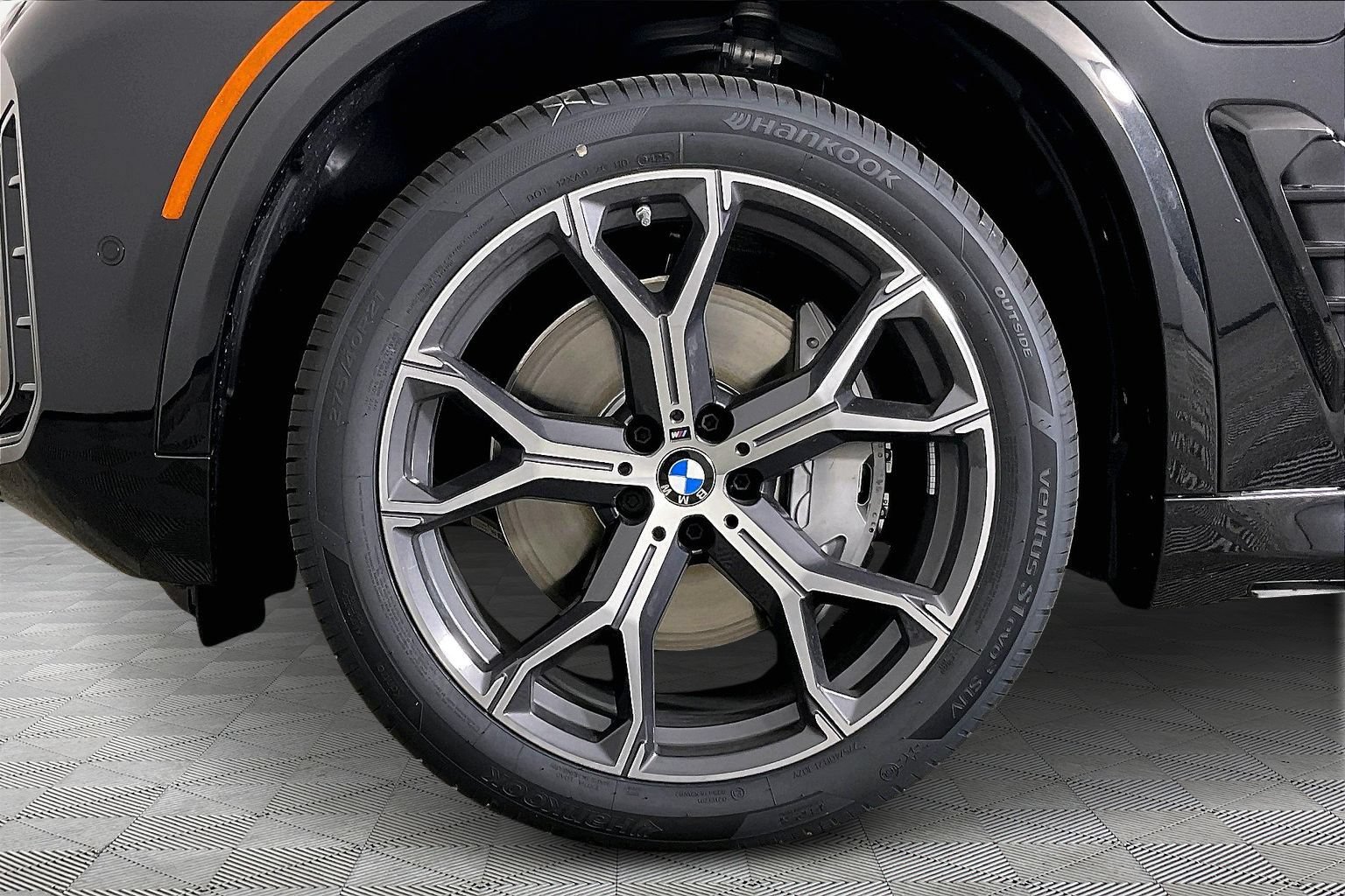 New 2026 BMW X5 xDrive50e AWD/4WD image 16