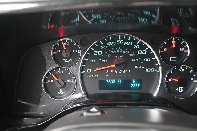 Used 2025 Chevrolet Express 2500 Extended w/ Driver Convenience Package RWD image 9