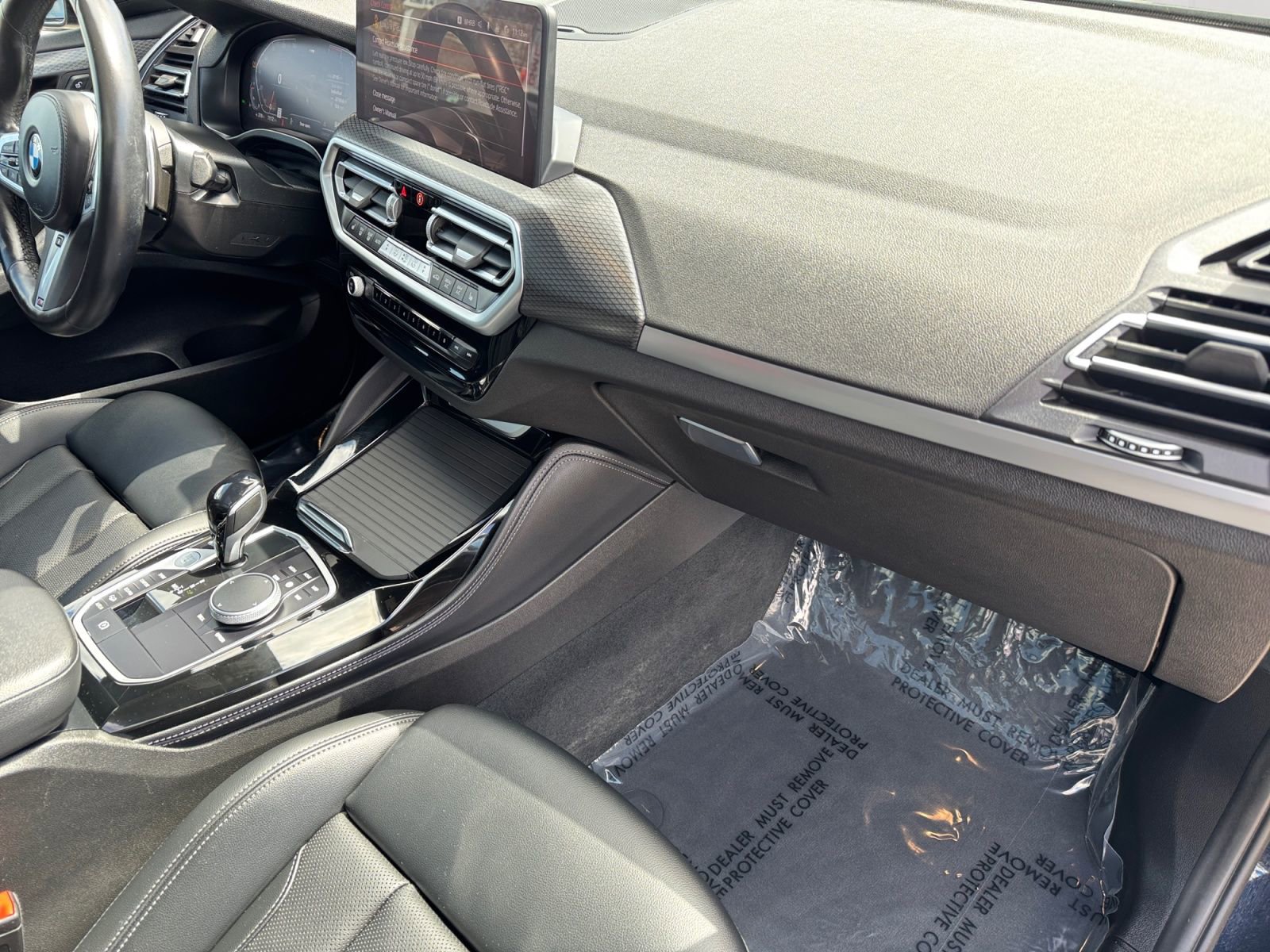 Used 2023 BMW X4 xDrive30i AWD/4WD image 17