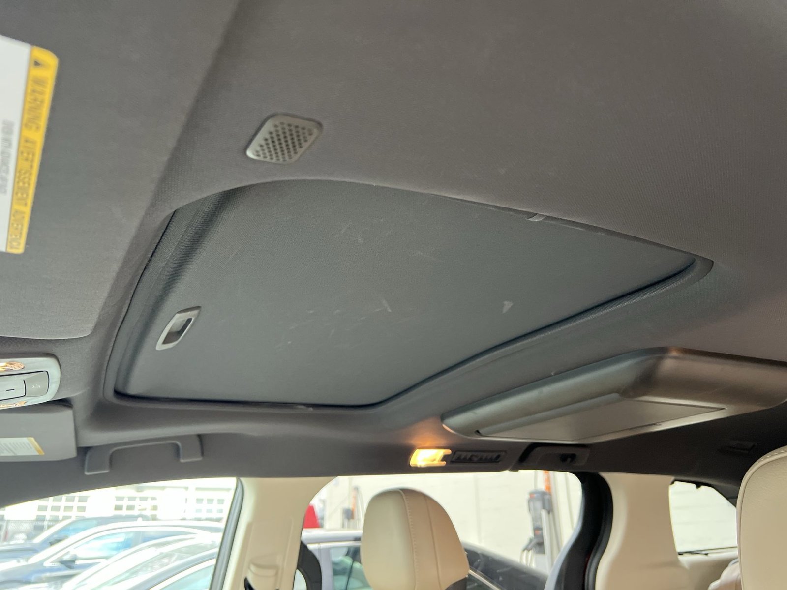 Used 2021 Toyota Sienna Limited image 23