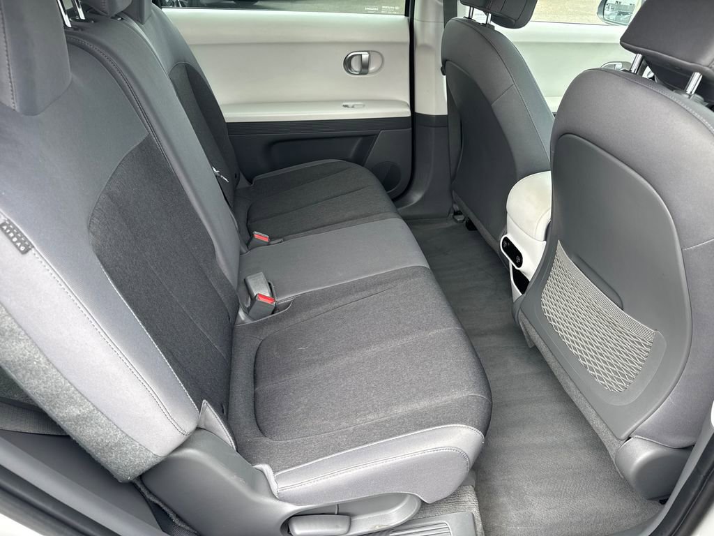 Used 2024 Hyundai Ioniq 5 SE RWD image 17