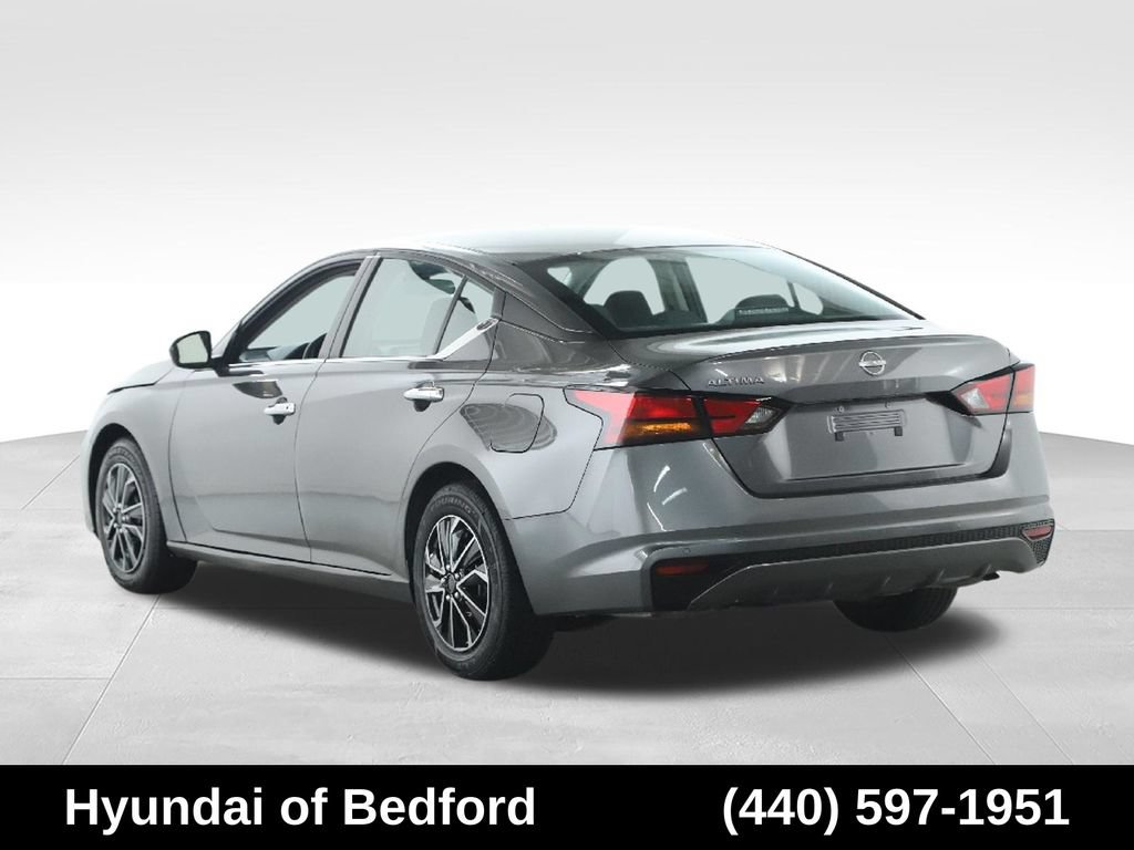 Used 2024 Nissan Altima 2.5 S FWD image 40