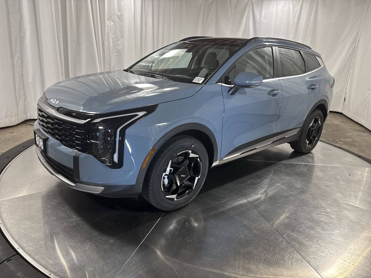 New 2026 Kia Sportage EX w/ EX Panoramic Sunroof Package