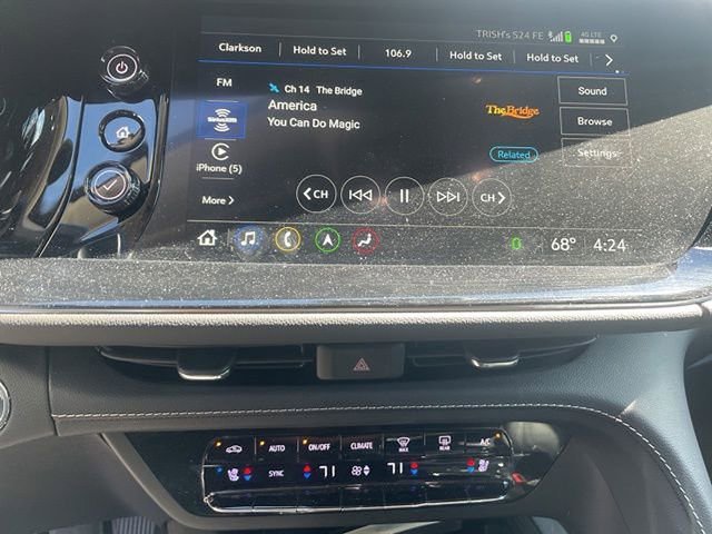 Used 2023 Buick Envision Avenir AWD/4WD image 10