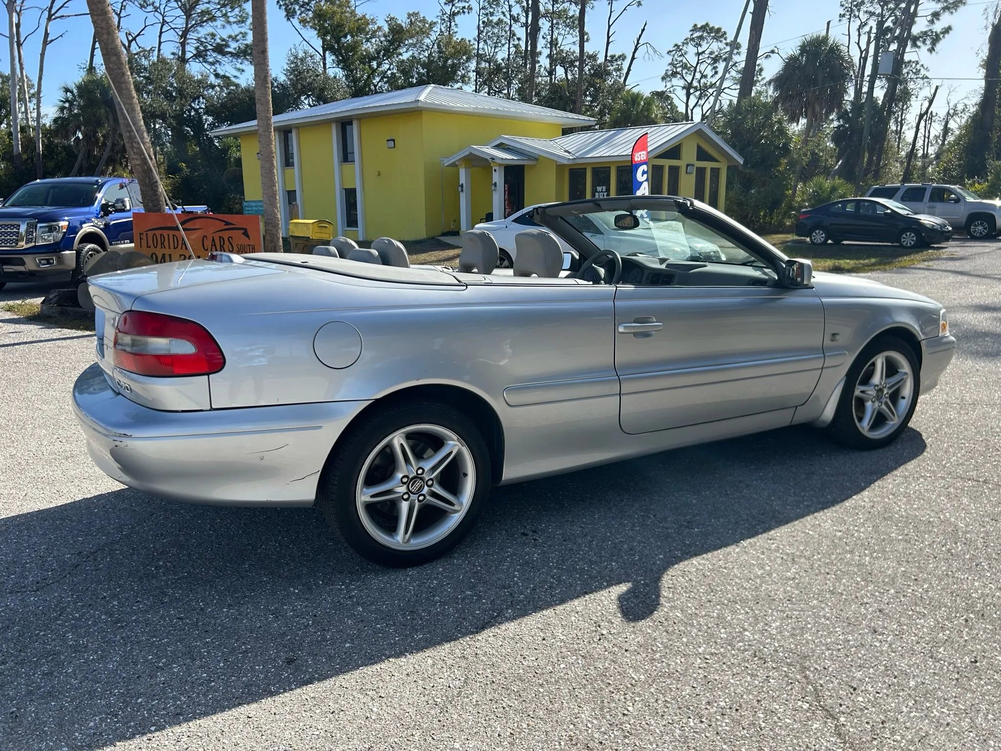Used 2001 Volvo C70 LT image 4