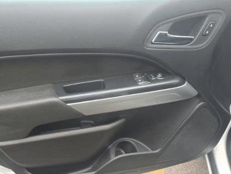 Used 2022 Chevrolet Colorado LT w/ Fleet Safety Package RWD image 19