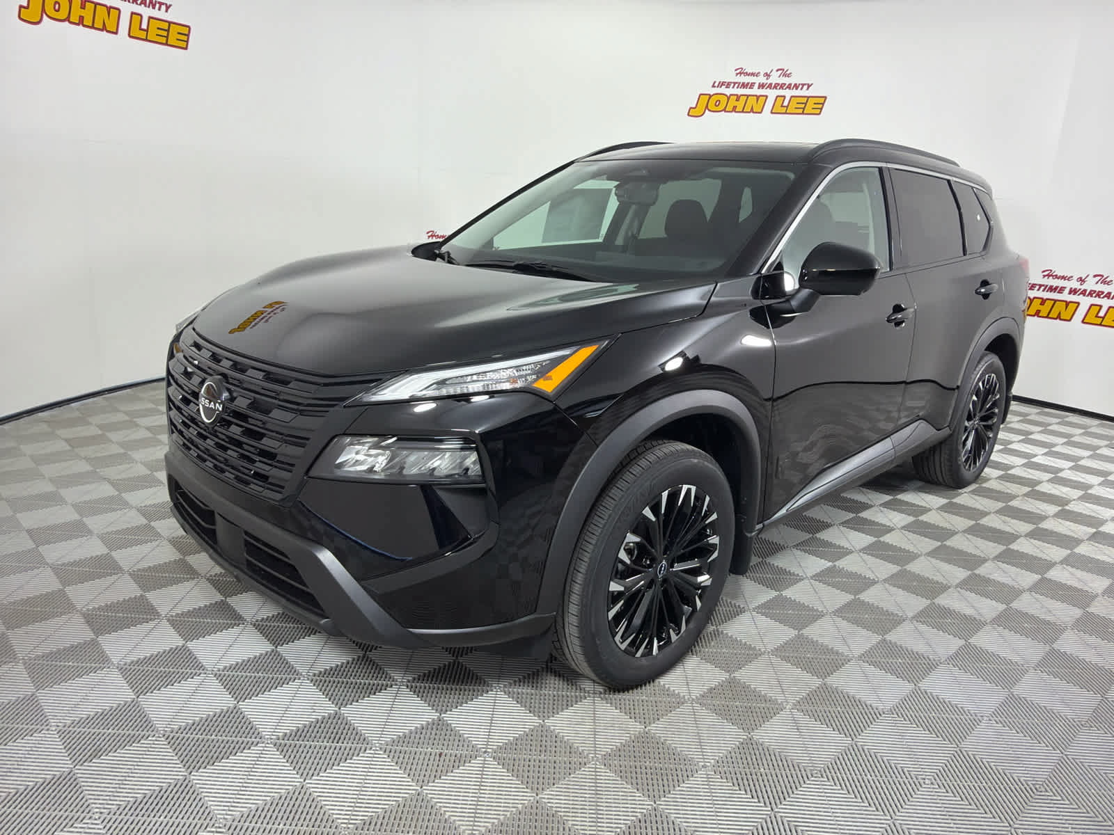 New 2026 Nissan Rogue Dark Armor FWD video 1