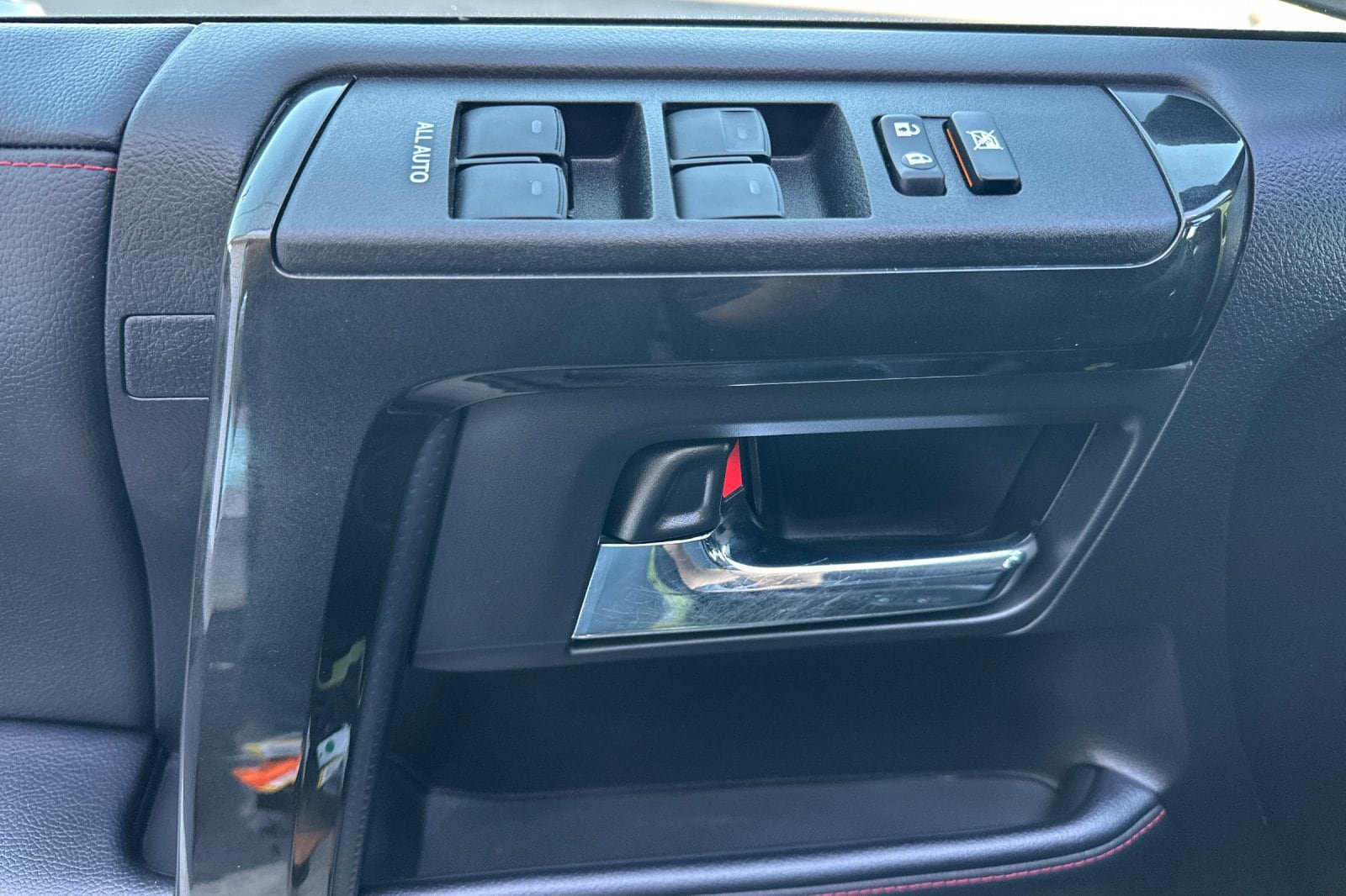 Certified 2022 Toyota 4Runner TRD Pro AWD/4WD image 11