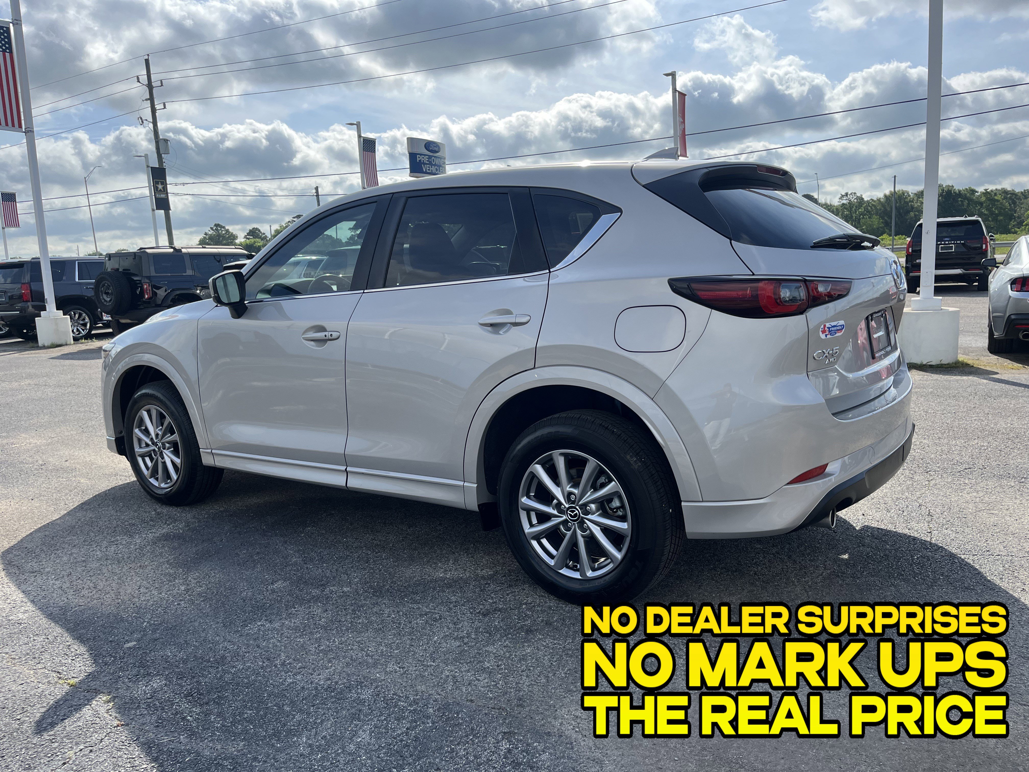 Used 2024 MAZDA CX-5 AWD 2.5 S w/ Select Package image 6