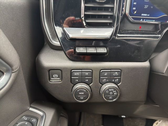 Used 2025 Chevrolet Silverado 1500 High Country w/ High Country Premium Package image 30