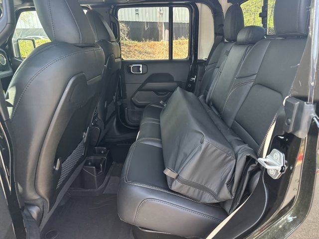 New 2025 Jeep Gladiator Sport w/ Premium Package image 20