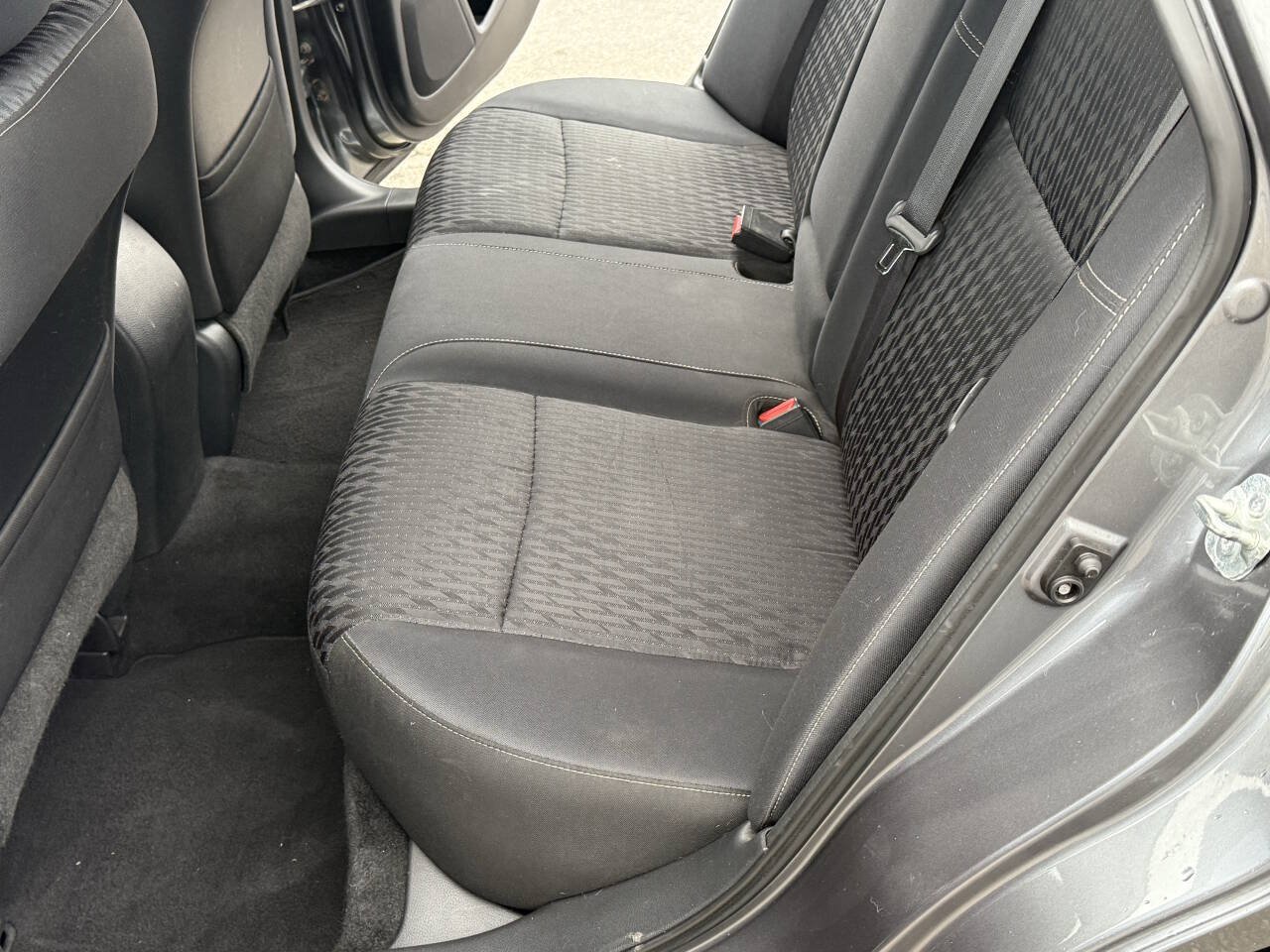 Used 2018 Nissan Altima 2.5 SV FWD image 18