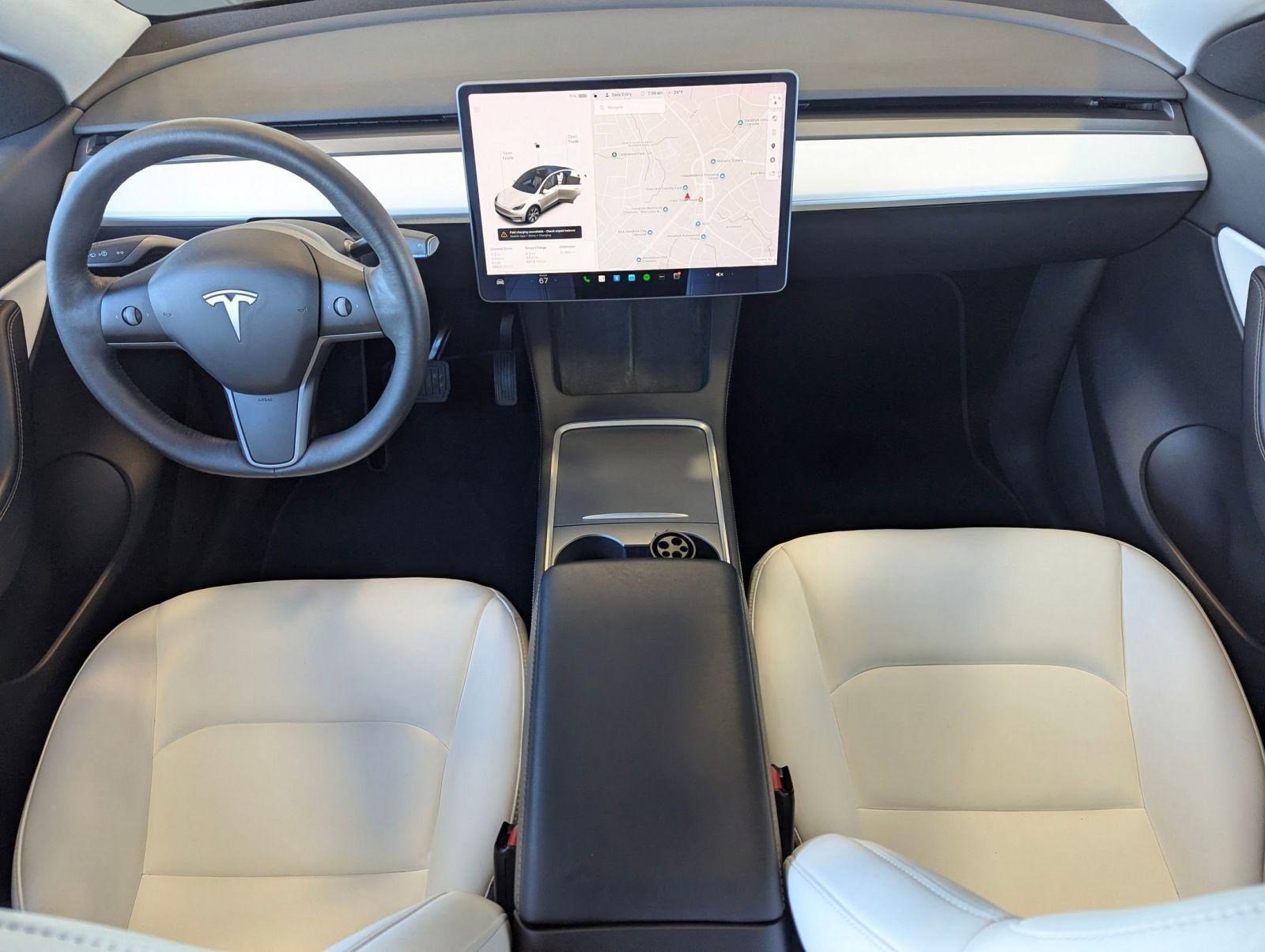 Used 2021 Tesla Model Y Long Range image 15