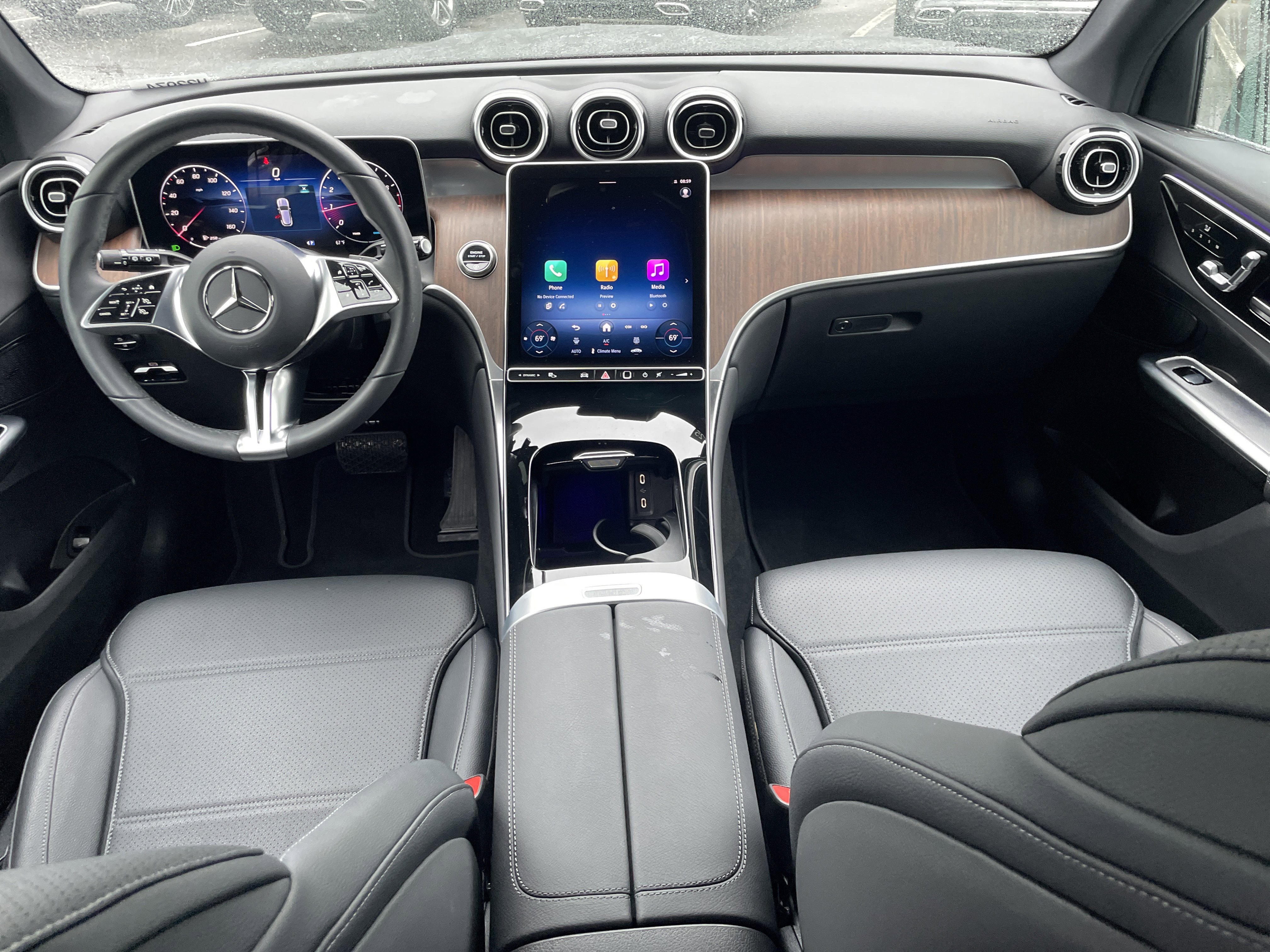 Certified 2025 Mercedes-Benz GLC 300 4MATIC image 25