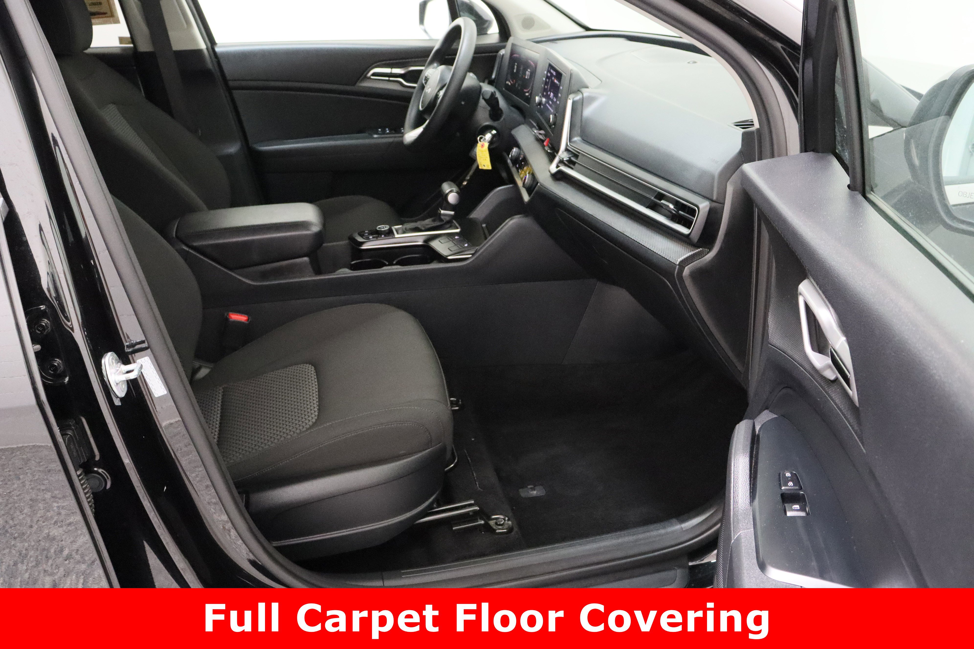 Used 2024 Kia Sportage LX image 35
