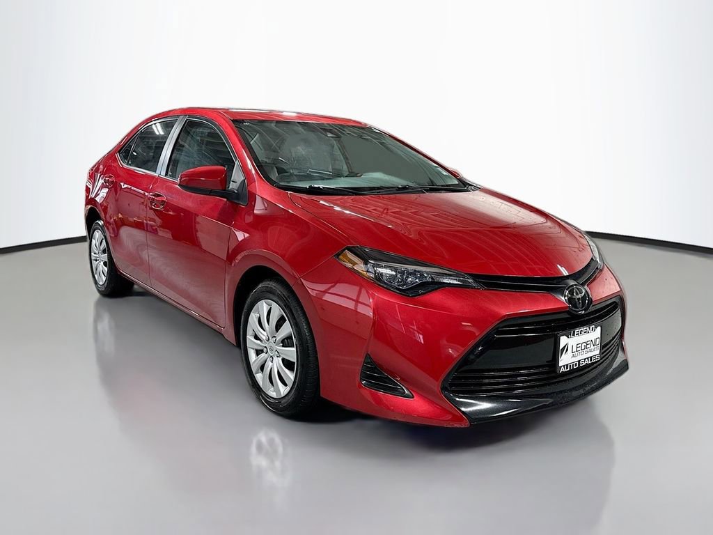 Used 2019 Toyota Corolla LE FWD image 3