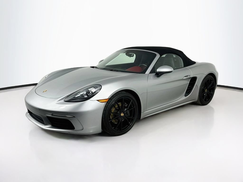 Used 2017 Porsche 718 Boxster RWD image 1