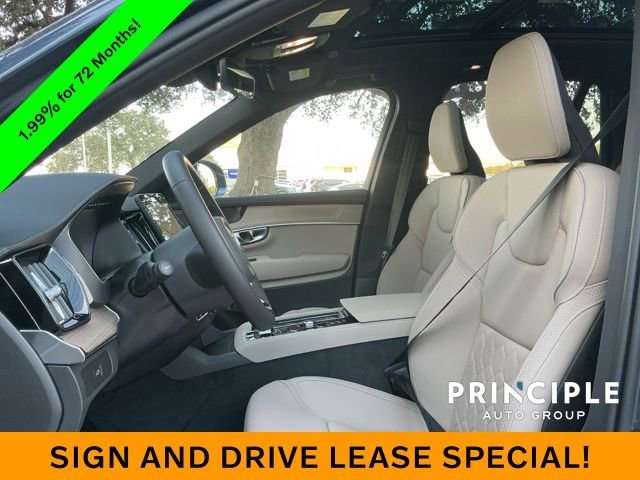 New 2026 Volvo XC90 B6 Plus w/ Protection Package Premier image 28