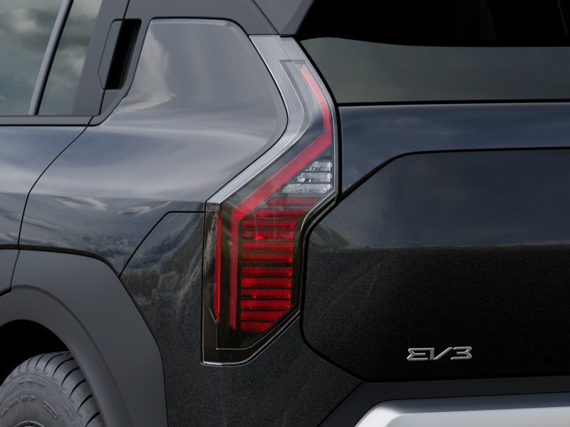 New 2027 Kia EV3 Wind FWD image 11