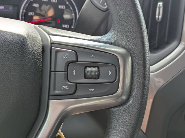 Used 2022 Chevrolet Silverado 1500 Custom w/ LPO, Blackout Package AWD/4WD image 26