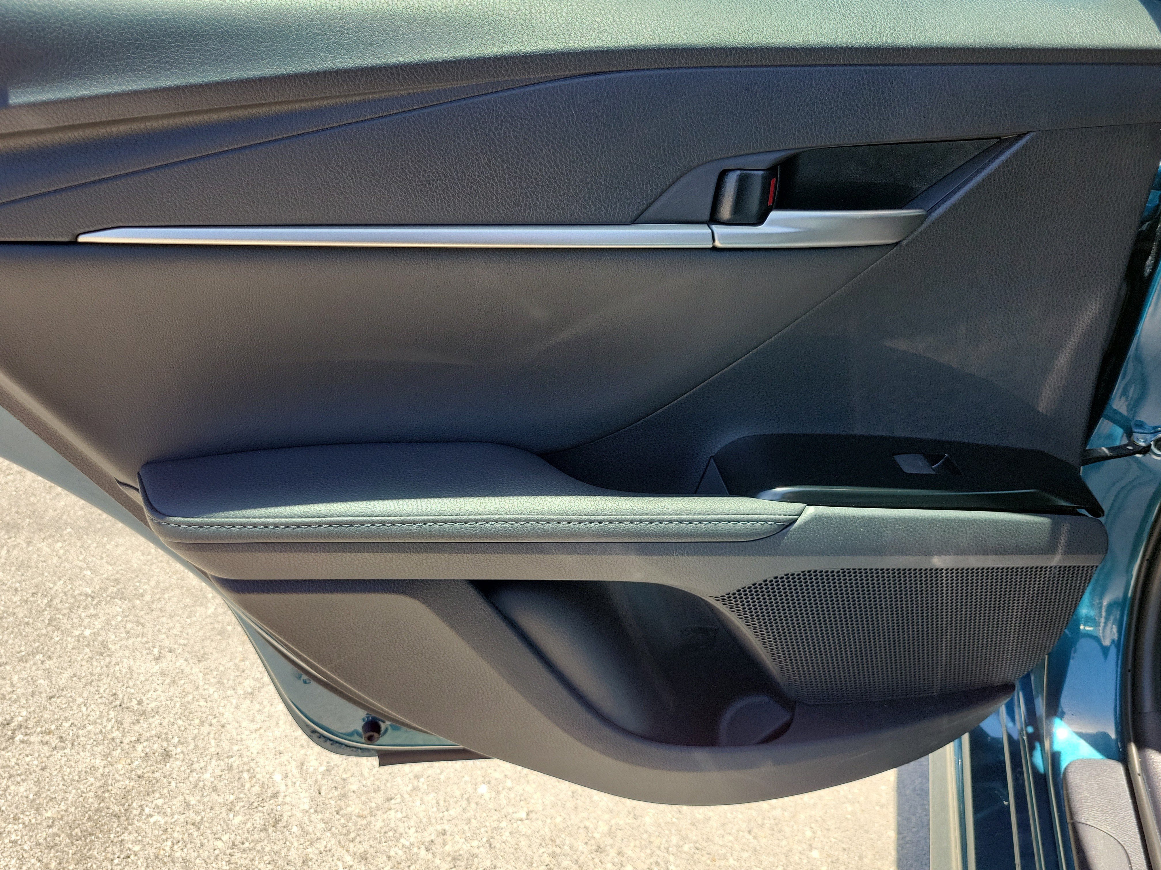 Used 2025 Toyota Camry XSE FWD image 20