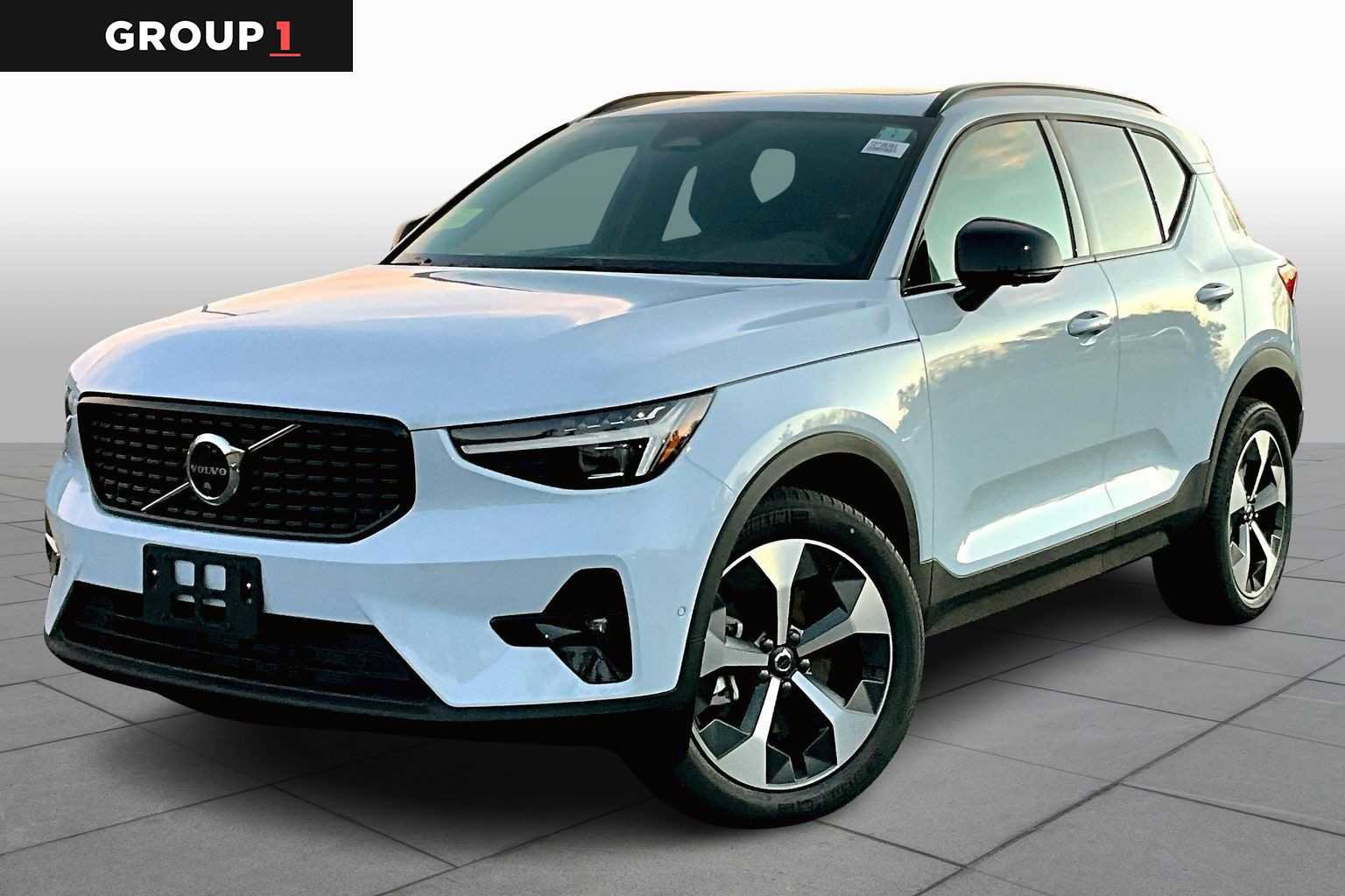 New 2026 Volvo XC40 B5 Plus w/ Protection Package Premier image 1