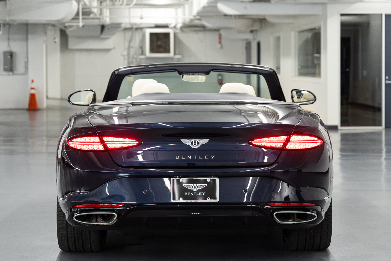 New 2026 Bentley Continental GTC AWD/4WD image 4