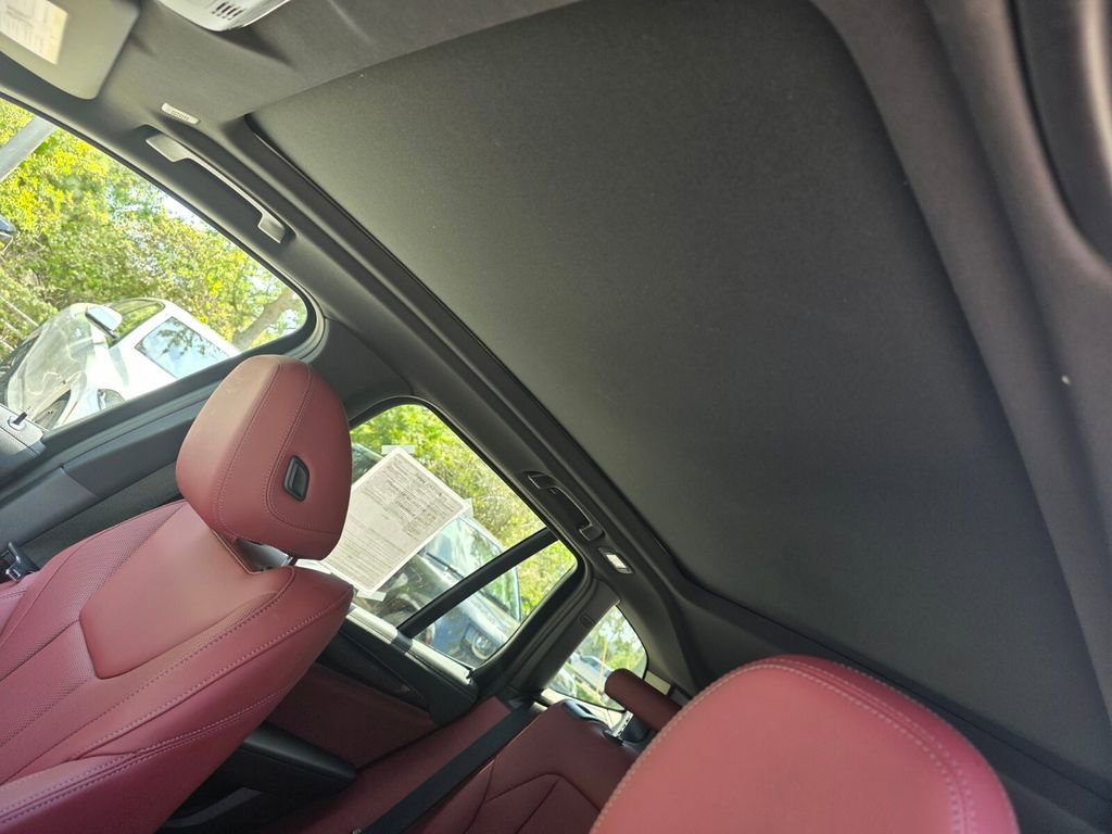 Certified 2024 BMW X3 M40i w/ Premium Package image 12