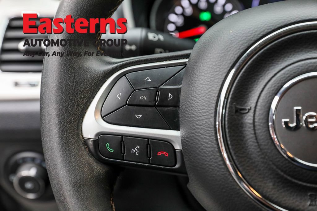 Used 2021 Jeep Compass Latitude w/ Driver Assistance Group image 15