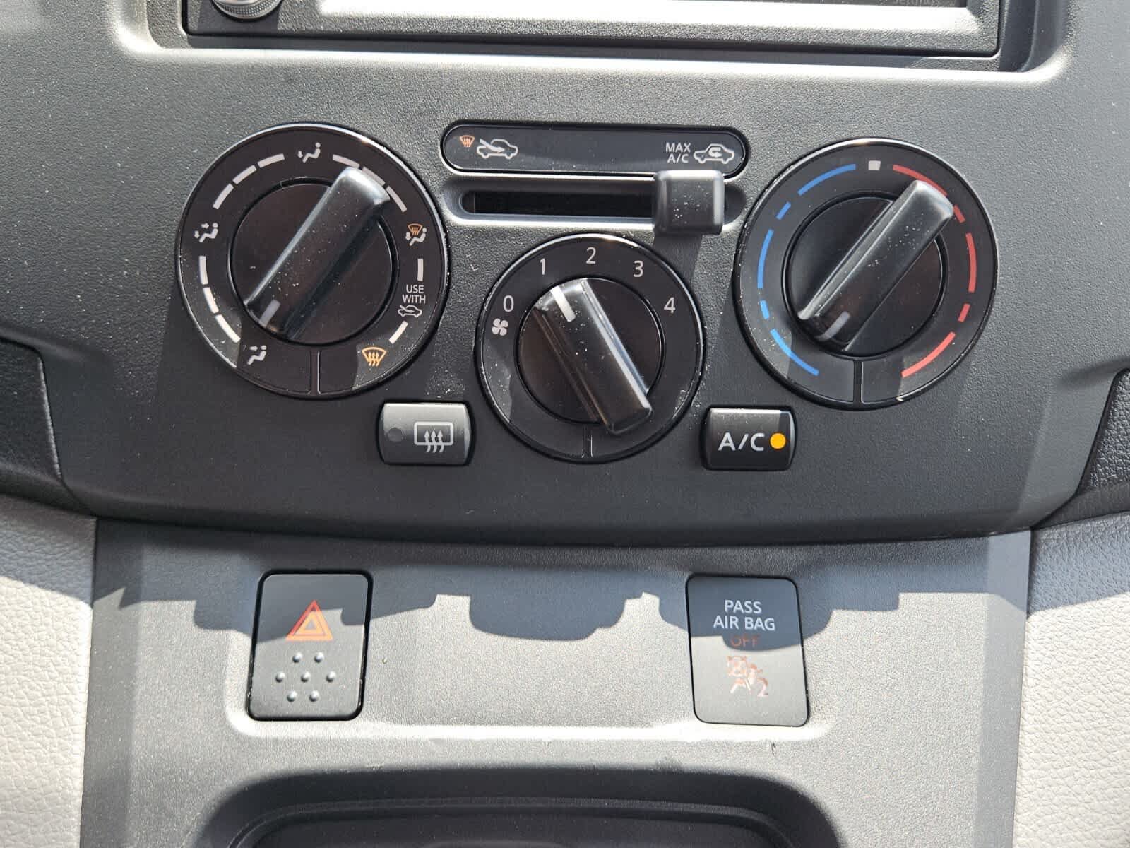 Used 2020 Nissan NV200 SV w/ Back Door Glass Package FWD image 10