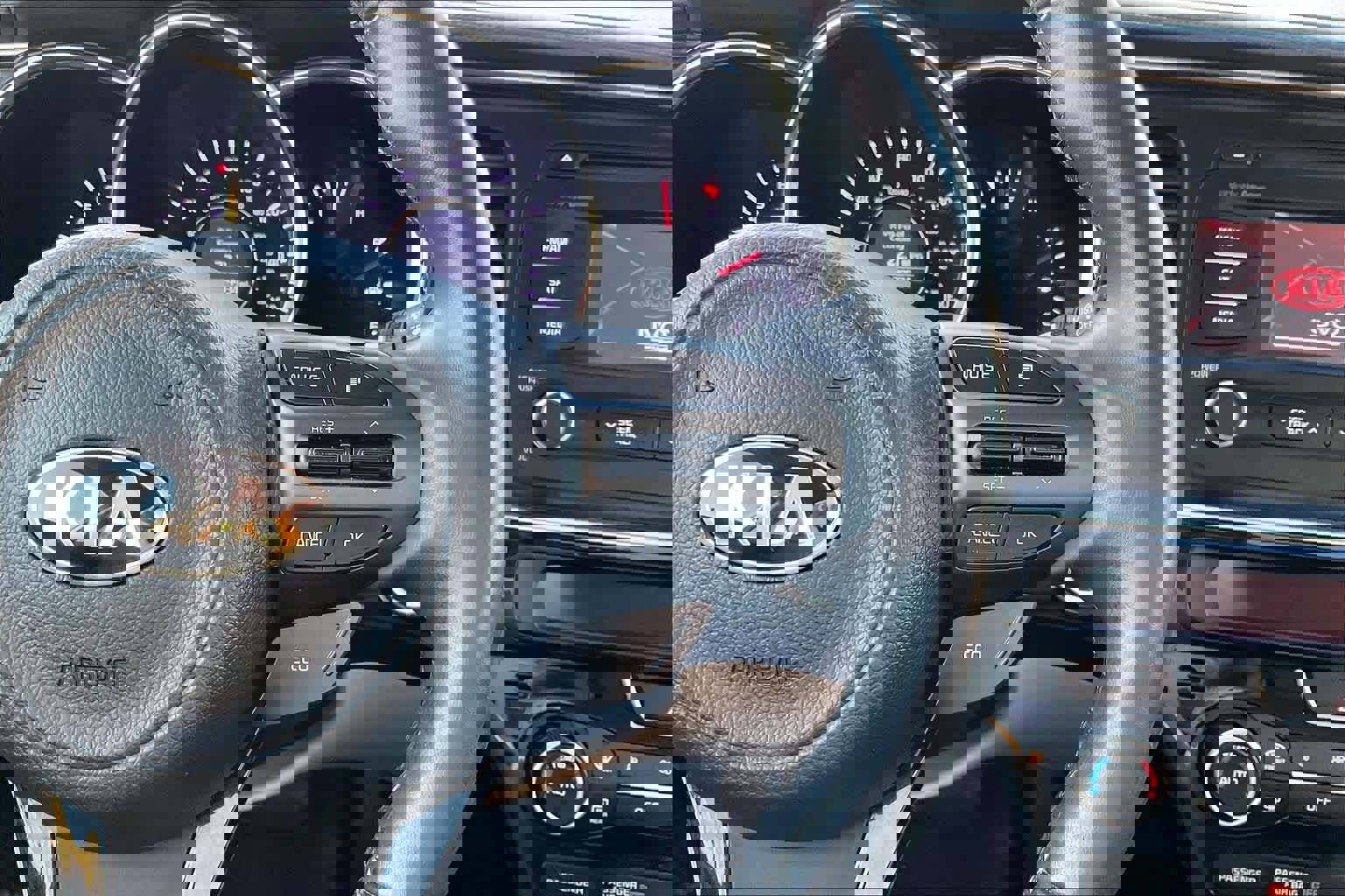 Used 2014 Kia Optima EX w/ EX Premium Package image 25