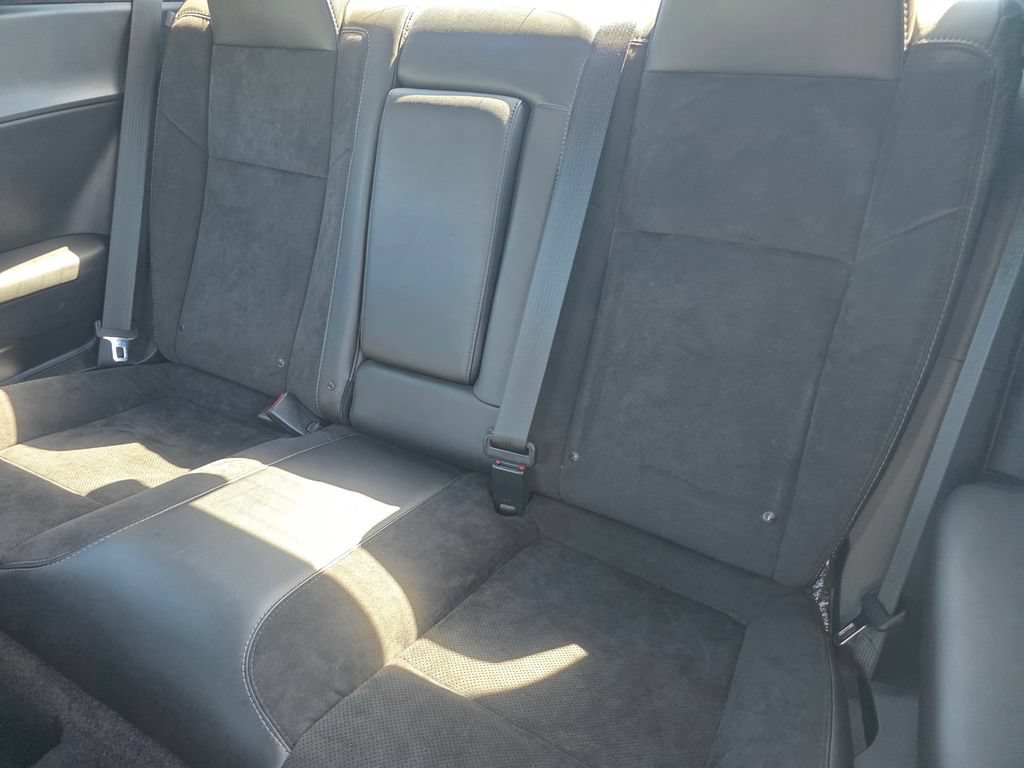 Used 2018 Dodge Challenger R/T Scat Pack RWD image 16
