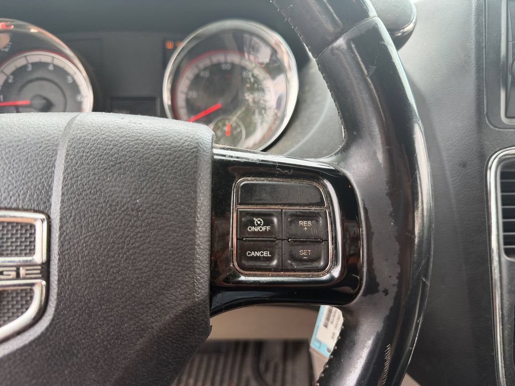 Used 2015 Dodge Grand Caravan SE FWD image 18