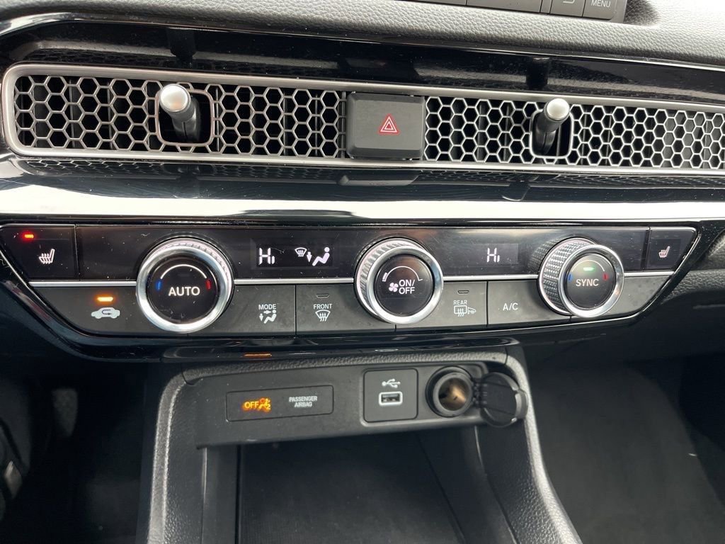 Certified 2024 Honda Civic EX-L image 17